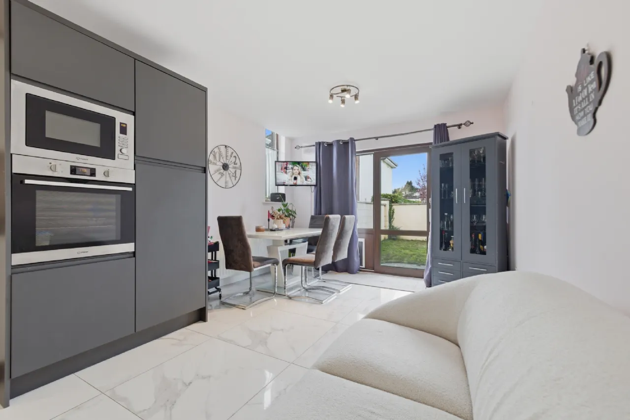 Photo of 6 Saint Stephen's Grove, Irishtown Upper, Clonmel, Co. Tipperary, E91 A974