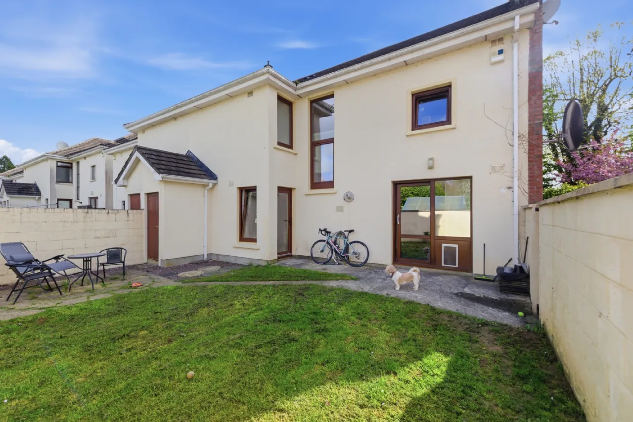 Photo of 6 Saint Stephen's Grove, Irishtown Upper, Clonmel, Co. Tipperary, E91 A974