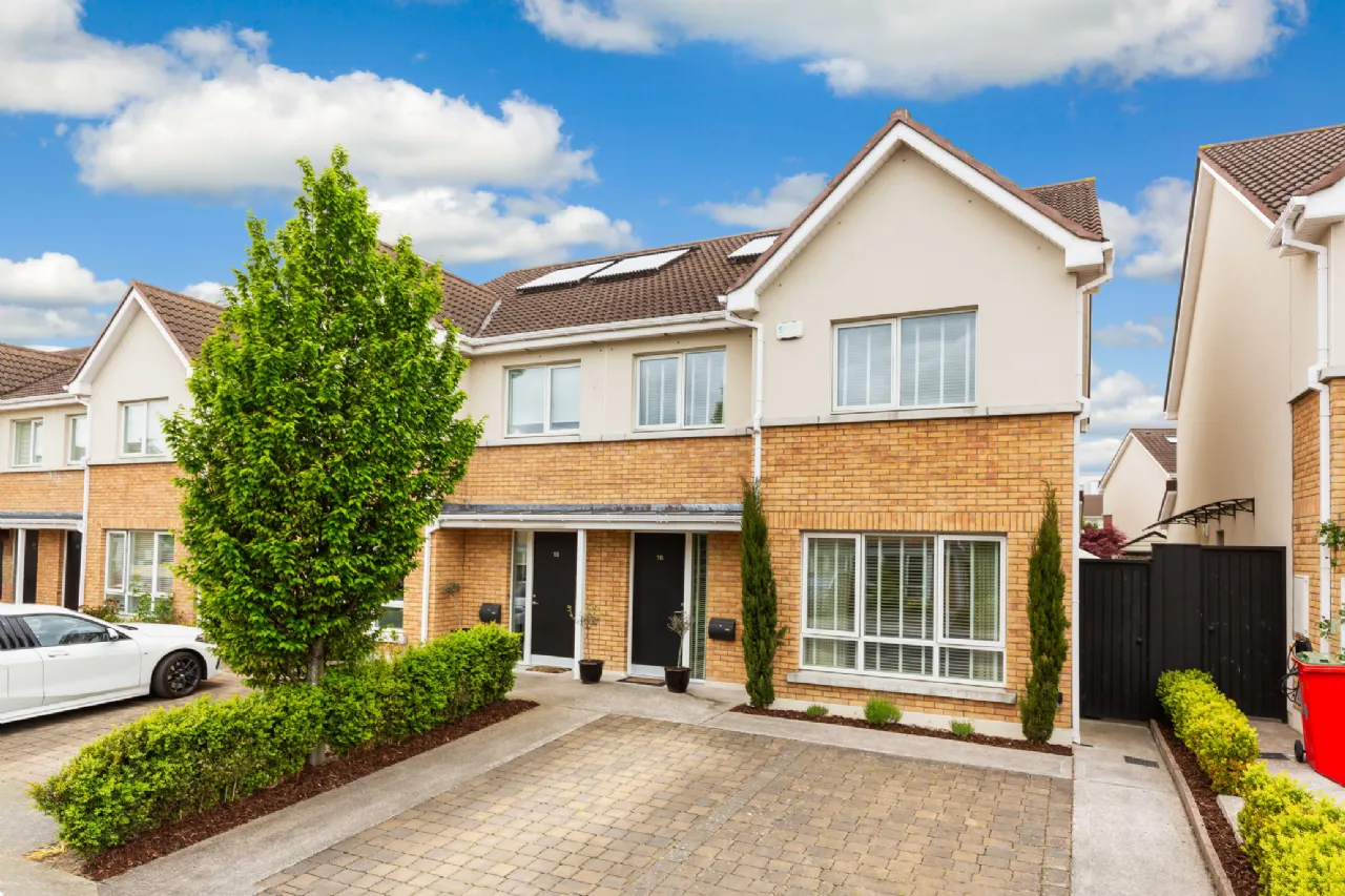 Photo of 16 Diswellstown View, Castleknock, Dublin 15, D15 EF6P