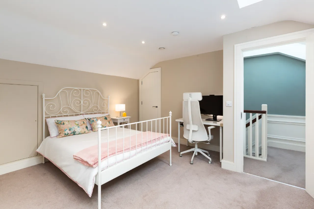 Photo of 16 Diswellstown View, Castleknock, Dublin 15, D15 EF6P