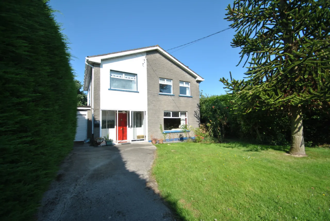 Photo of Golden Grove Road, Roscrea, Co. Tipperary, E53 XW01