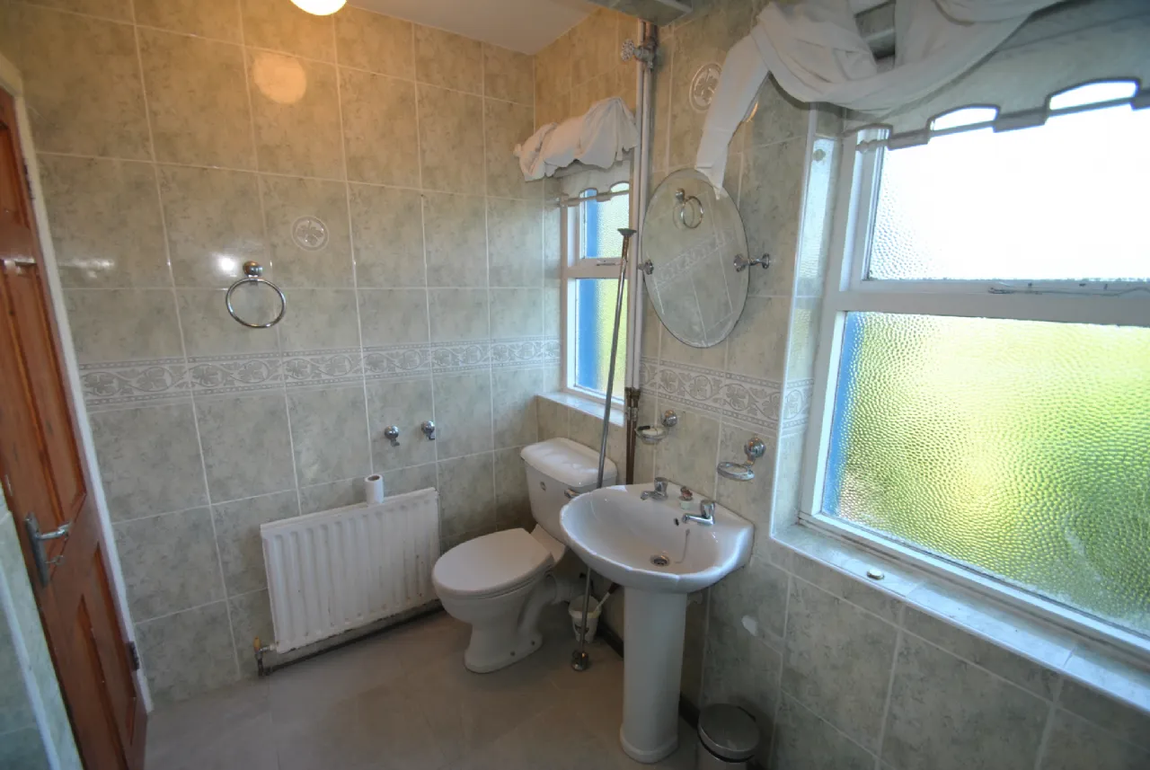 Photo of Golden Grove Road, Roscrea, Co. Tipperary, E53 XW01