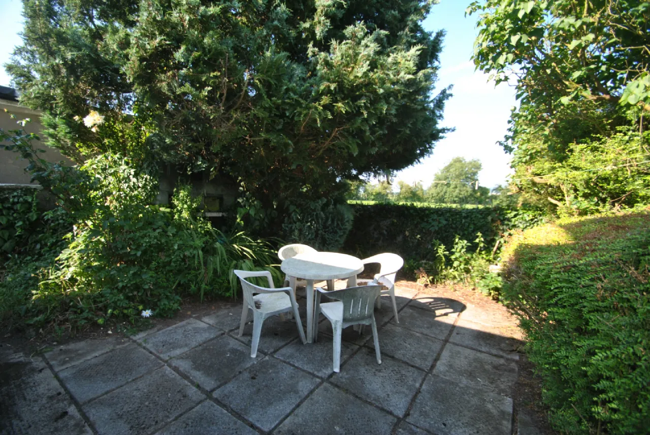 Photo of Golden Grove Road, Roscrea, Co. Tipperary, E53 XW01
