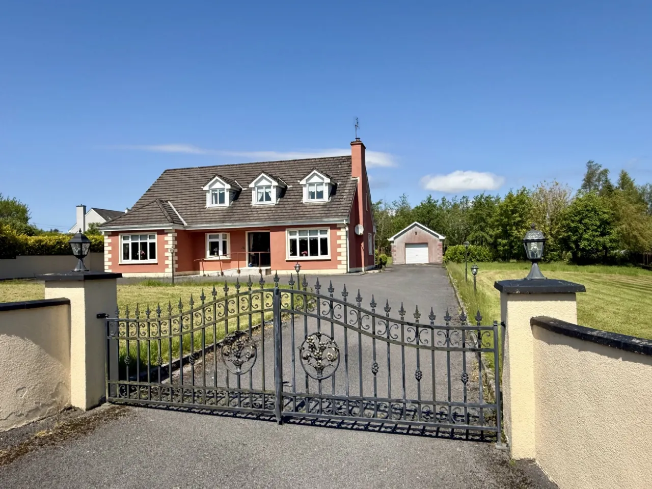 Photo of 2 Frenchbrook, Sarnaught, Castlebar, Co. Mayo, F23 X403