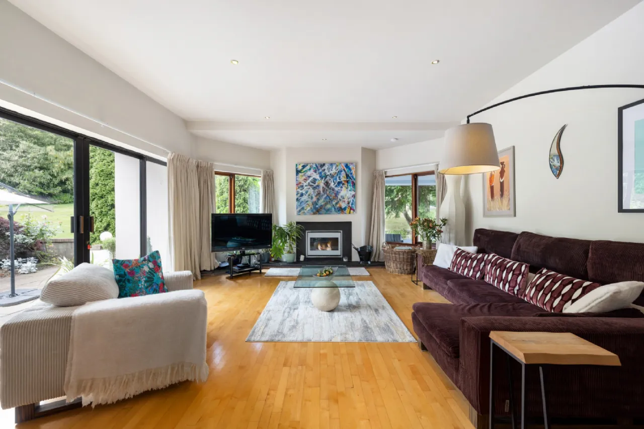 Photo of La Rochelle, Ferndale Road, Rathmichael, Dublin 18, D18 K3C6