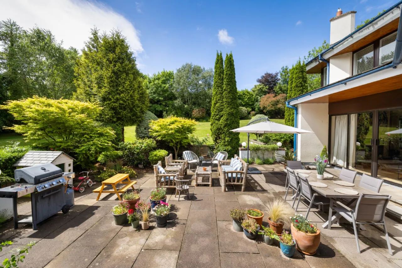 Photo of La Rochelle, Ferndale Road, Rathmichael, Dublin 18, D18 K3C6