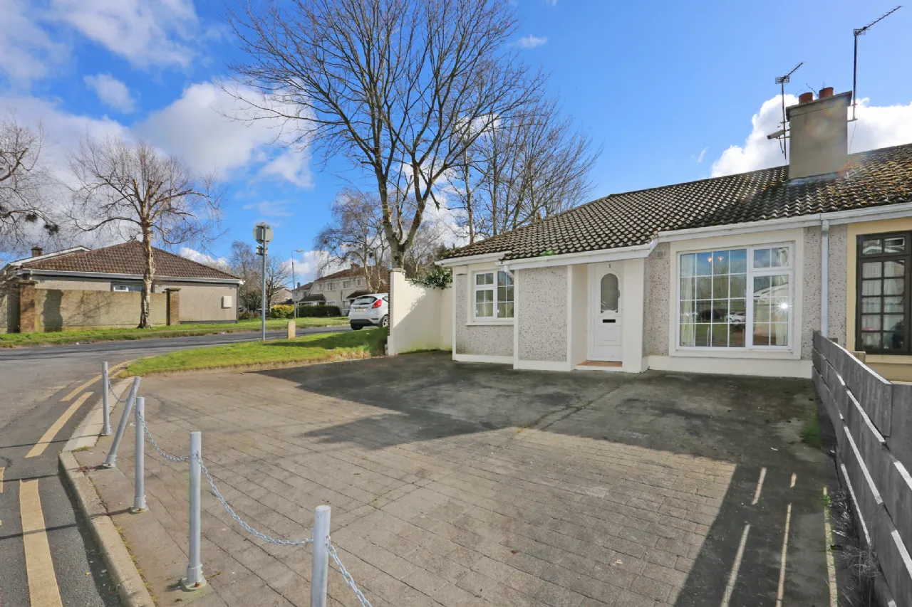 Photo of 1 Harvard Close, College Court, Castletroy, Limerick, V94 W30K