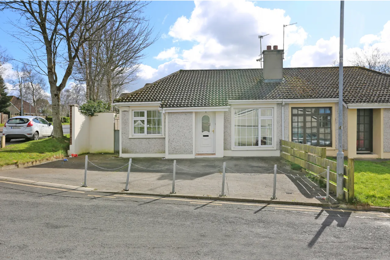 Photo of 1 Harvard Close, College Court, Castletroy, Limerick, V94 W30K