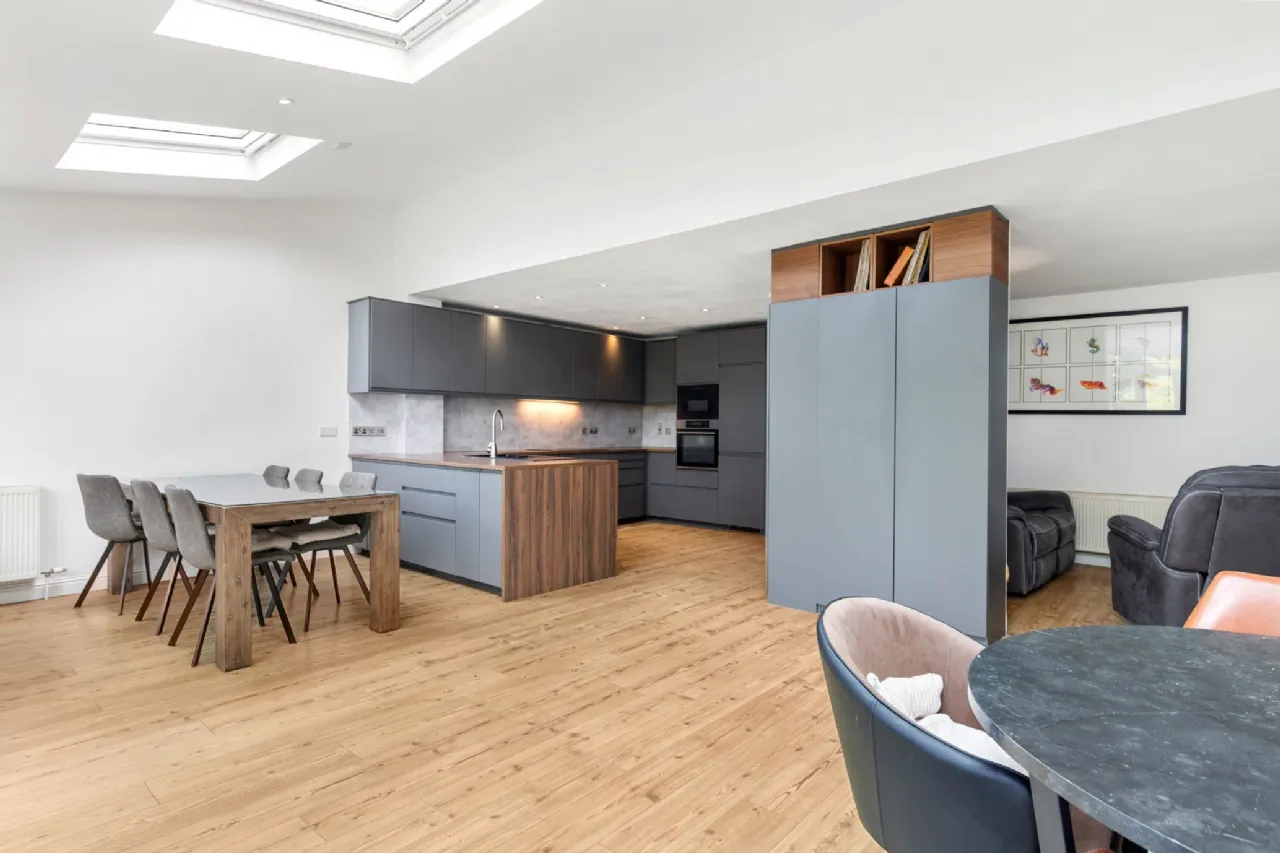 Photo of 18 Ashfield Park, Stillorgan Road, Booterstown, Co. Dublin, D04F8N6