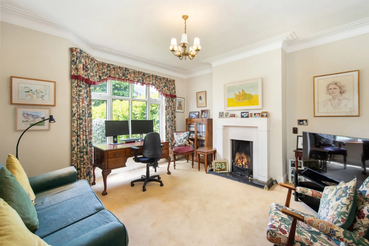 Photo of 48 Nutley Park, Donnybrook, Dublin 4, D04 X8C0