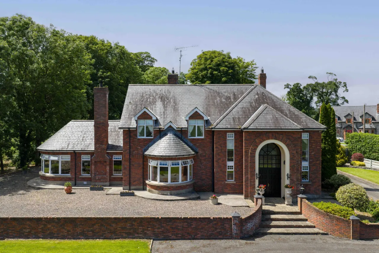 Photo of Louth Hall, Tallanstown, Co. Louth, A91 DY68