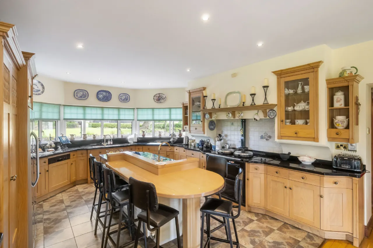 Photo of Louth Hall, Tallanstown, Co. Louth, A91 DY68