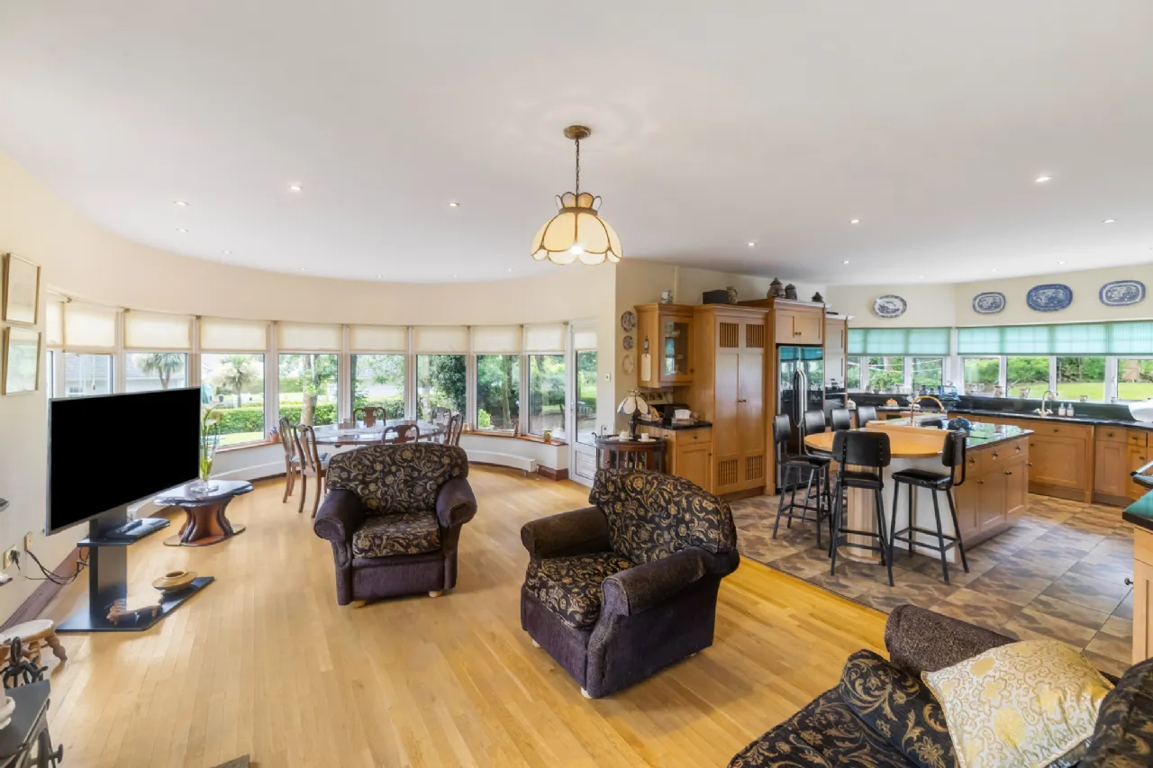 Photo of Louth Hall, Tallanstown, Co. Louth, A91 DY68