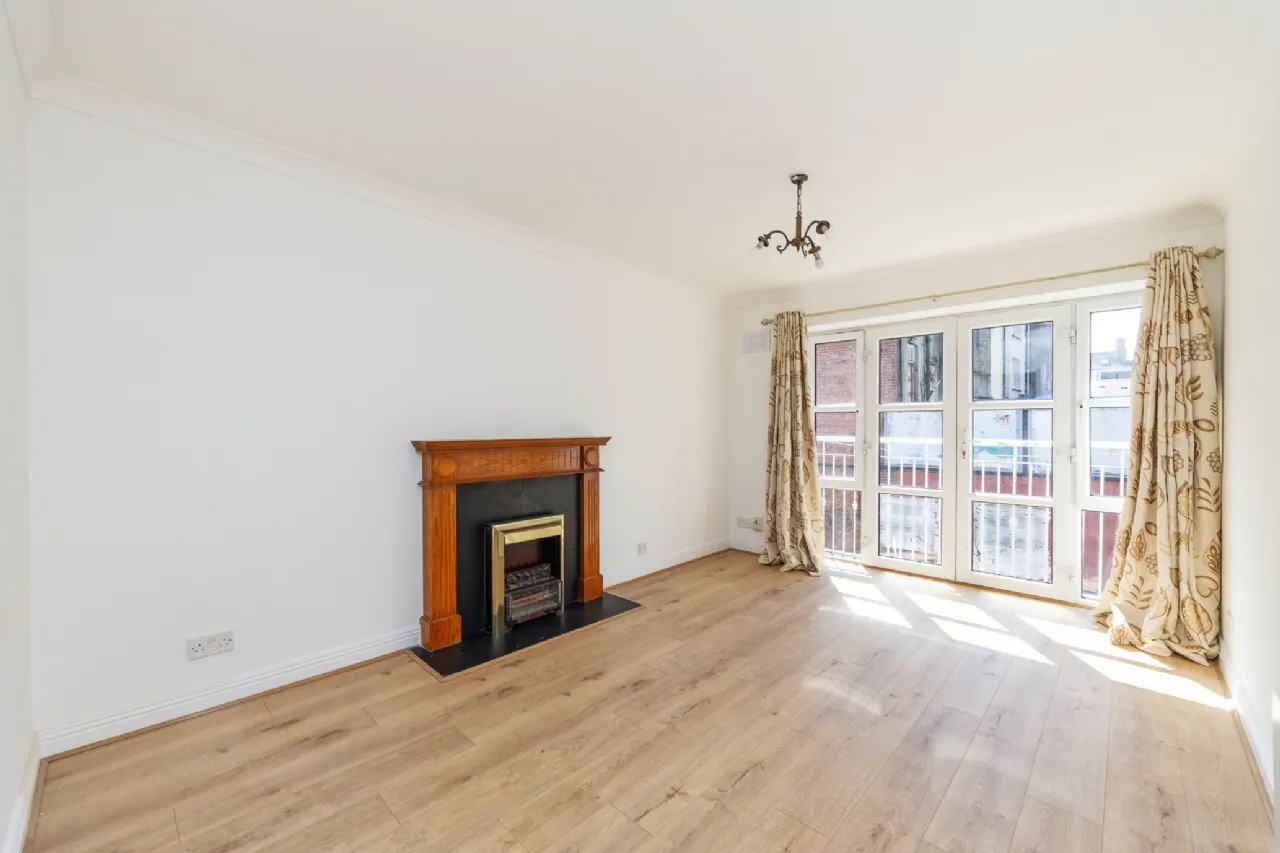 Photo of 11 Temple Hall, 128-131 Parnell Street, Dublin 1, D01 Y683