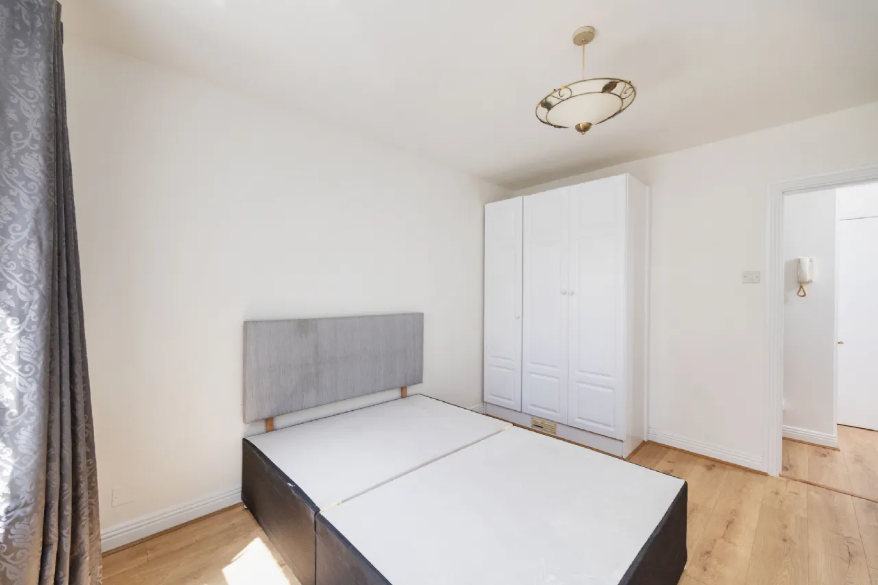 Photo of 11 Temple Hall, 128-131 Parnell Street, Dublin 1, D01 Y683