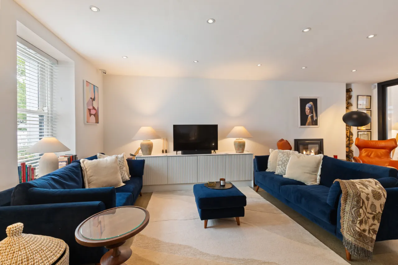 Photo of 2 Windsor Terrace, Portobello, Dublin 8, D08 E9T8