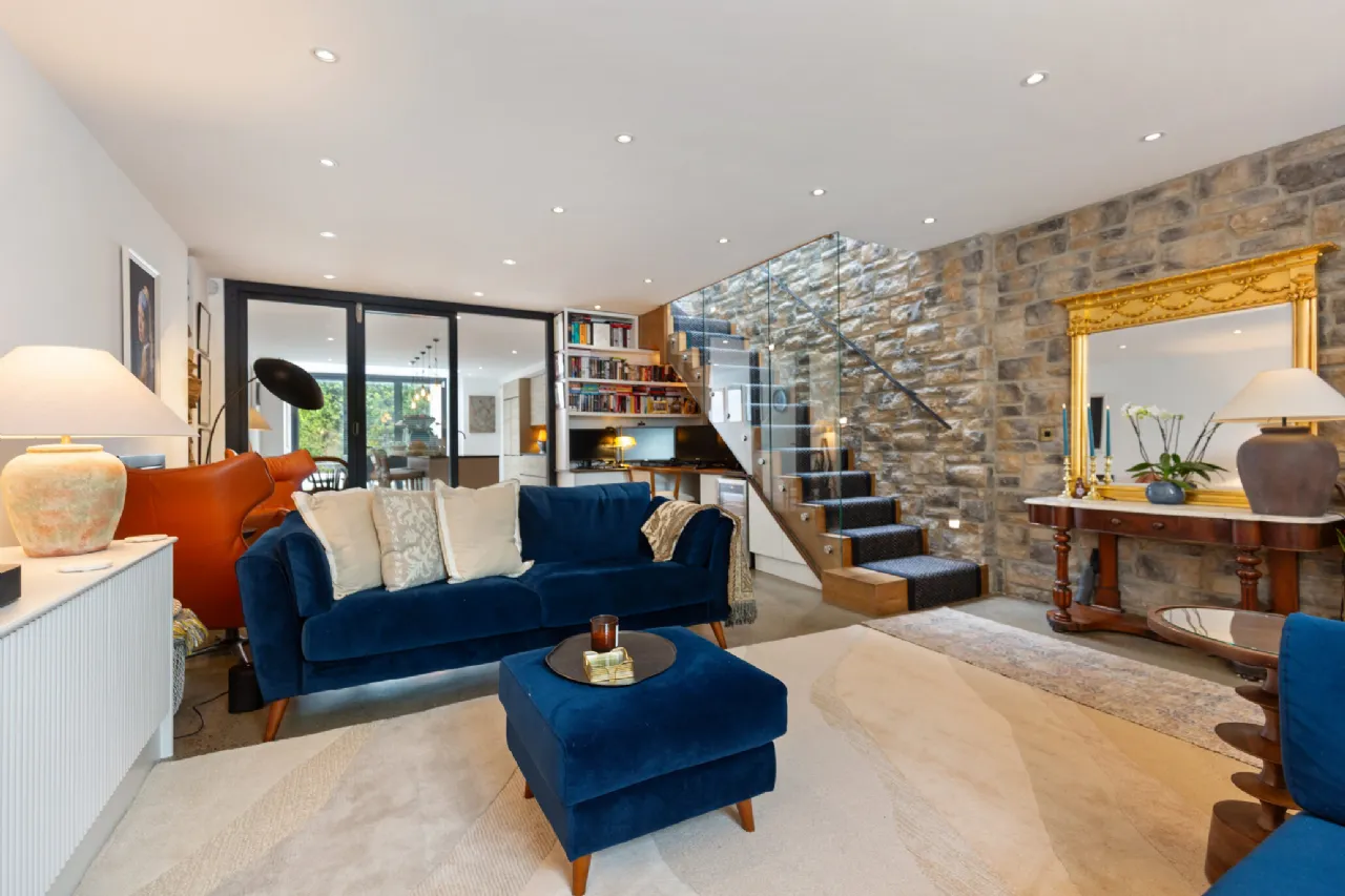 Photo of 2 Windsor Terrace, Portobello, Dublin 8, D08 E9T8