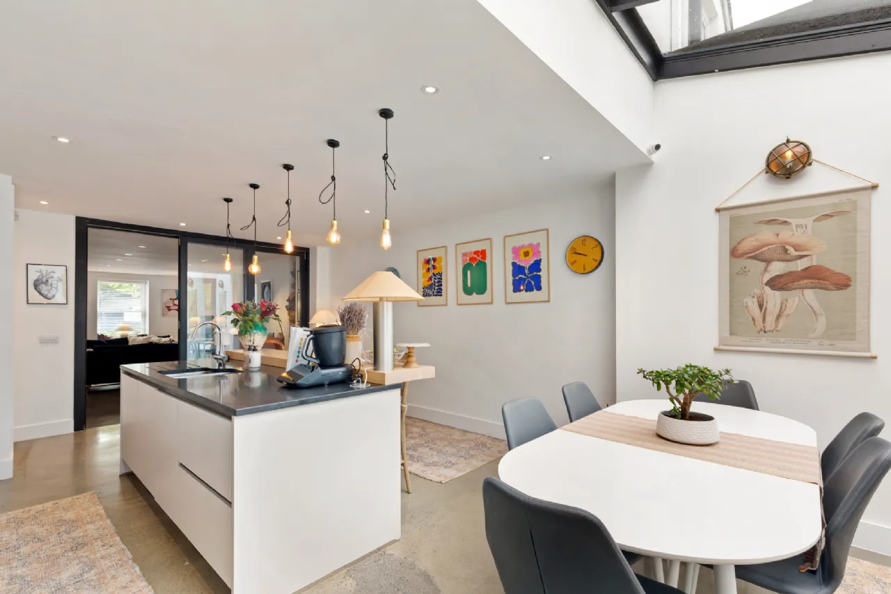 Photo of 2 Windsor Terrace, Portobello, Dublin 8, D08 E9T8