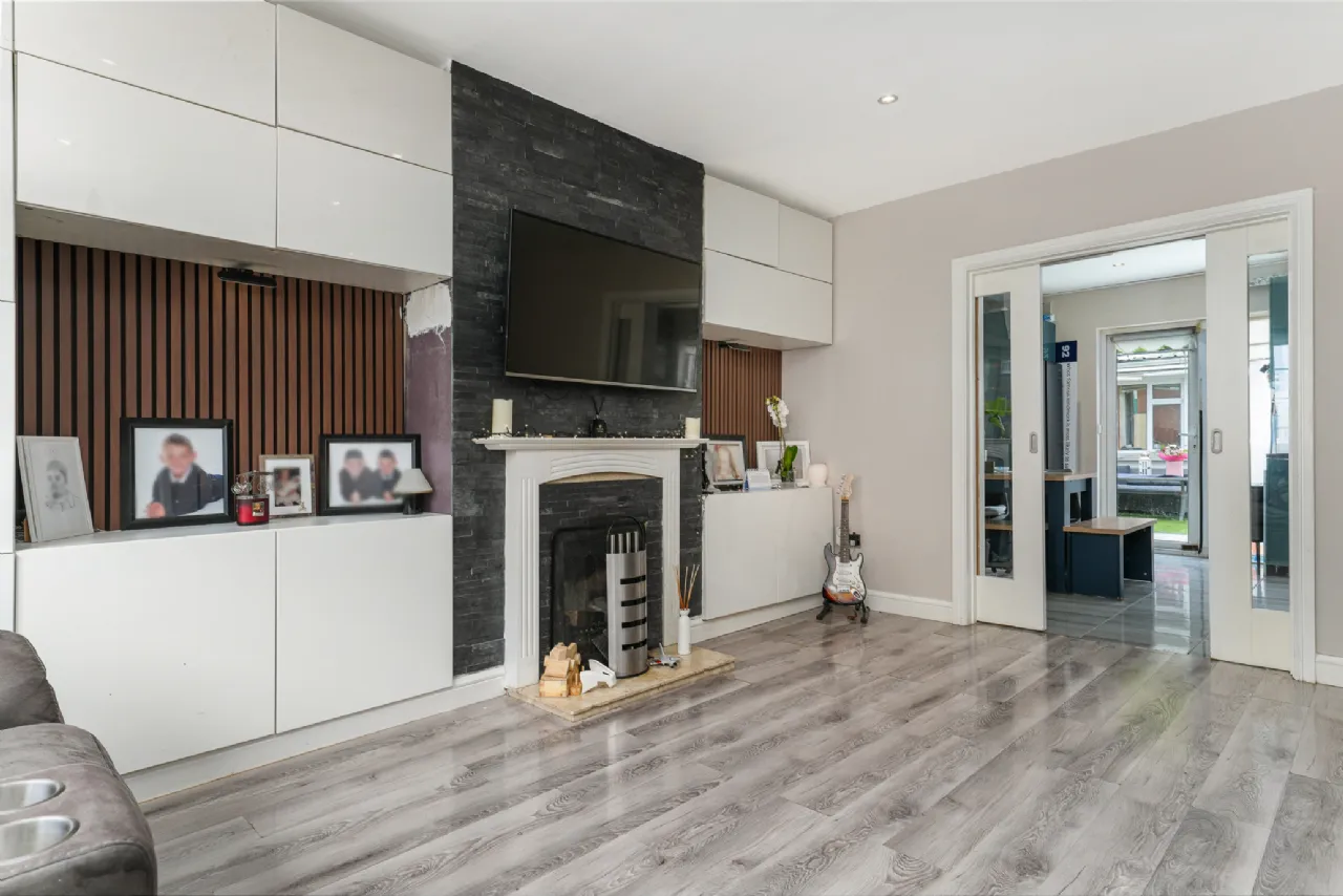 Photo of 117 Castlecurragh Vale, Mulhuddart, Dublin 15, D15 EEH7
