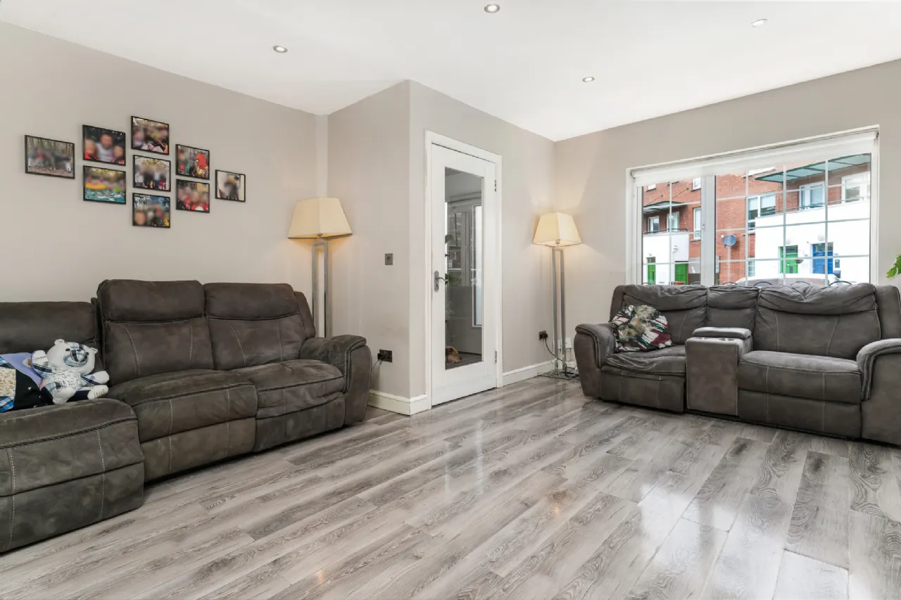 Photo of 117 Castlecurragh Vale, Mulhuddart, Dublin 15, D15 EEH7