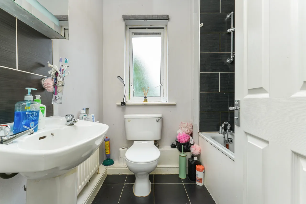 Photo of 117 Castlecurragh Vale, Mulhuddart, Dublin 15, D15 EEH7