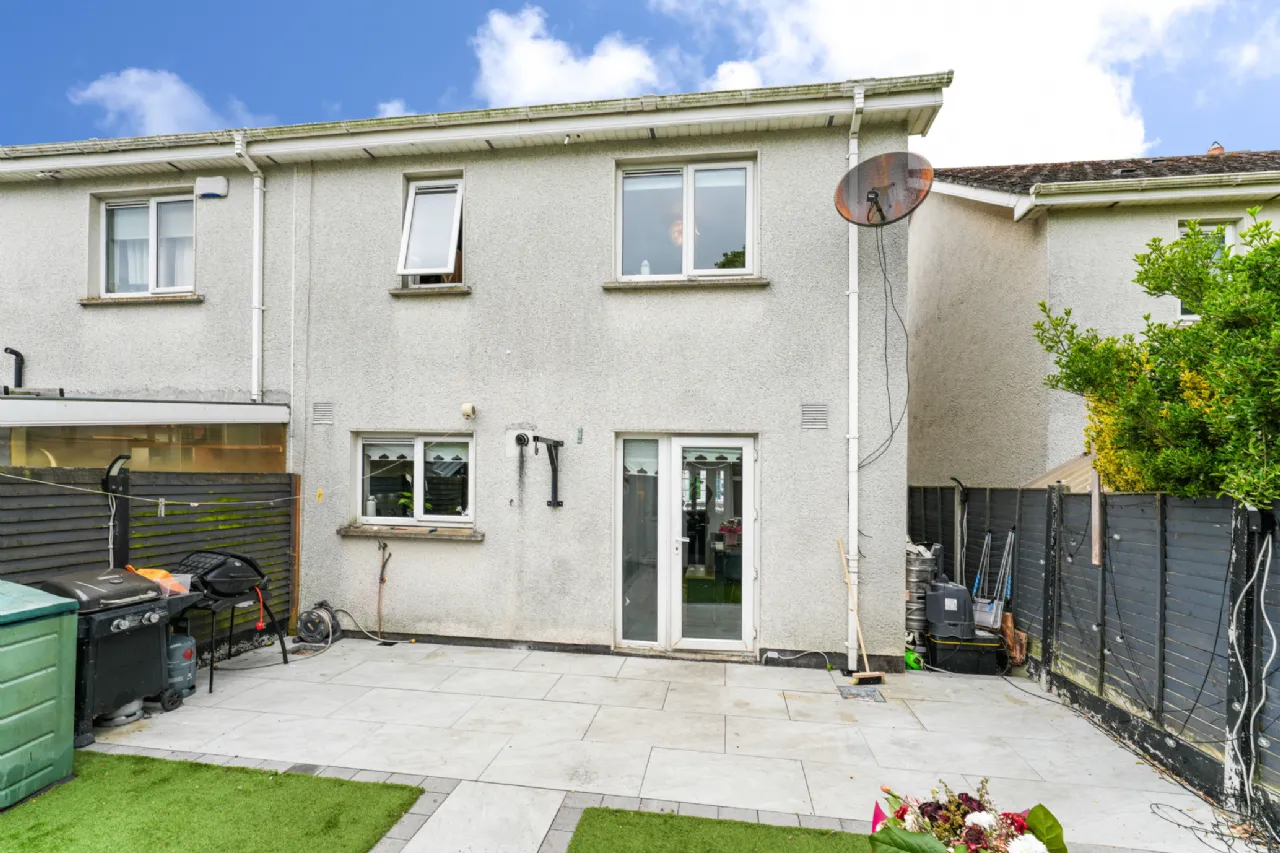 Photo of 117 Castlecurragh Vale, Mulhuddart, Dublin 15, D15 EEH7
