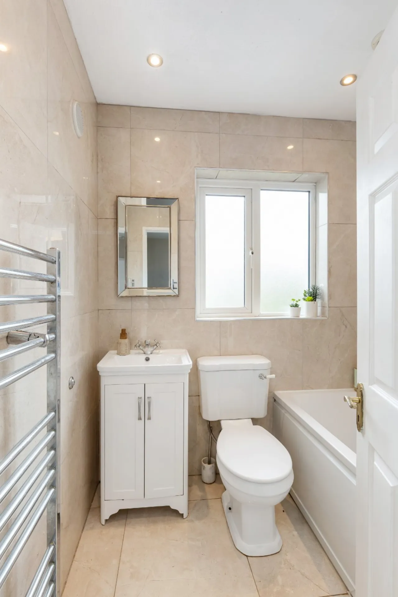 Photo of 27 Luttrell Park Drive, Castleknock, Dublin 15, D15AV9D