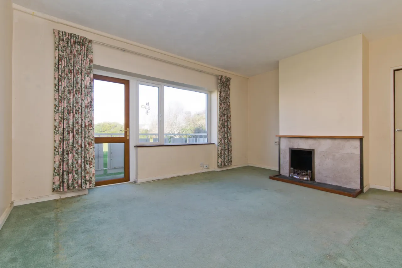 Photo of 10 Hibernia, De Vesci Court, Monkstown, Co Dublin, A96 F292