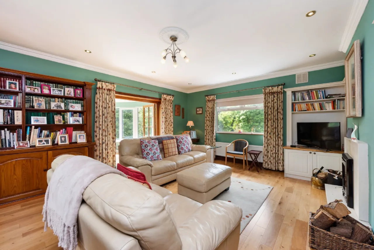 Photo of Elsemere, Tibradden Road, Rathfarnham, Dublin 16, D16 X9Y4
