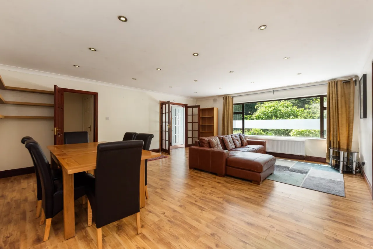 Photo of Elsemere, Tibradden Road, Rathfarnham, Dublin 16, D16 X9Y4