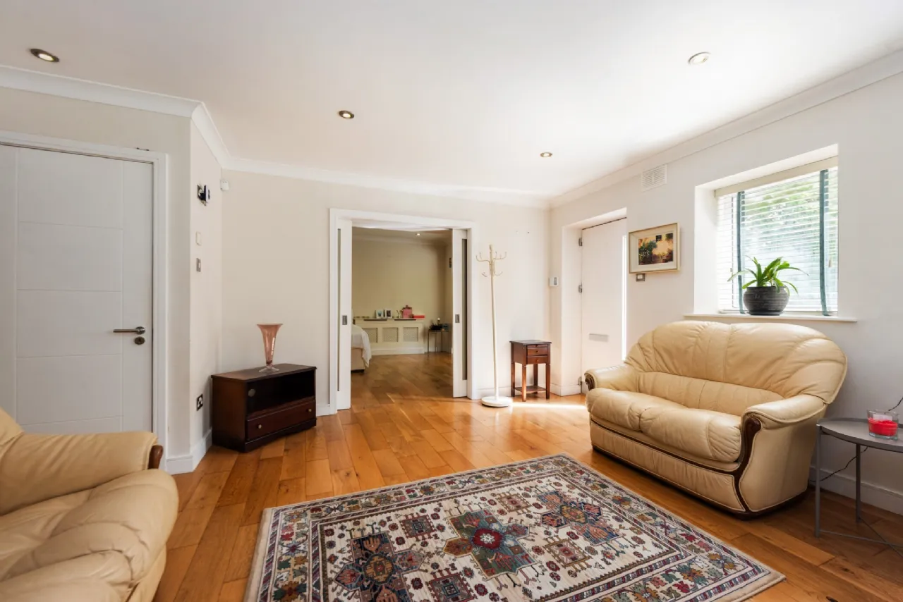 Photo of Elsemere, Tibradden Road, Rathfarnham, Dublin 16, D16 X9Y4
