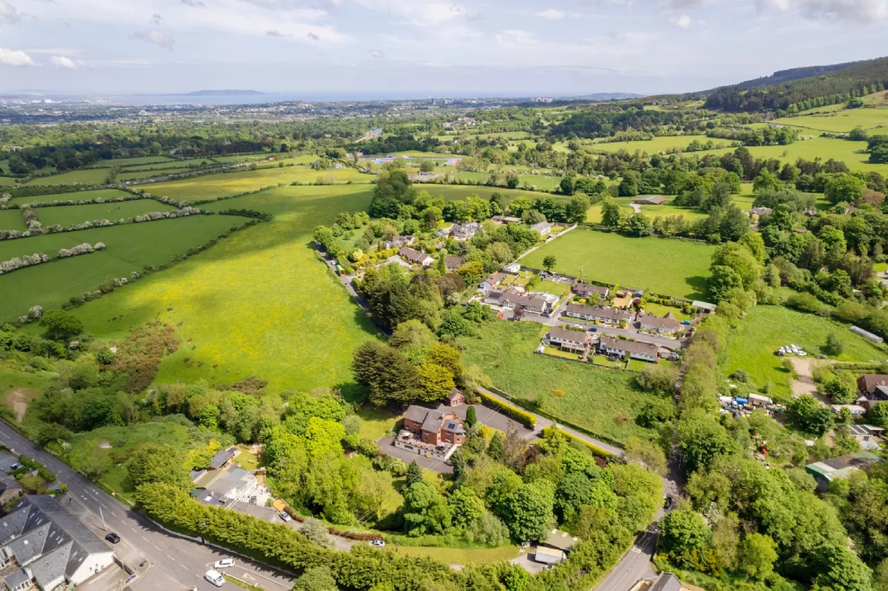 Photo of Elsemere, Tibradden Road, Rathfarnham, Dublin 16, D16 X9Y4