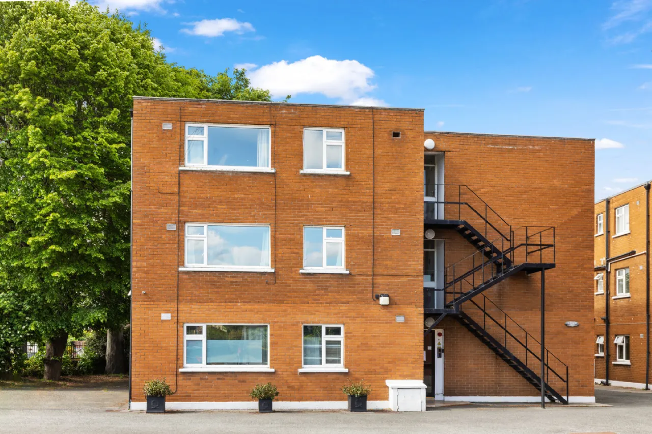 Photo of Apartment 4, Claremont Court, Sandymount, Dublin 4, D04 A667