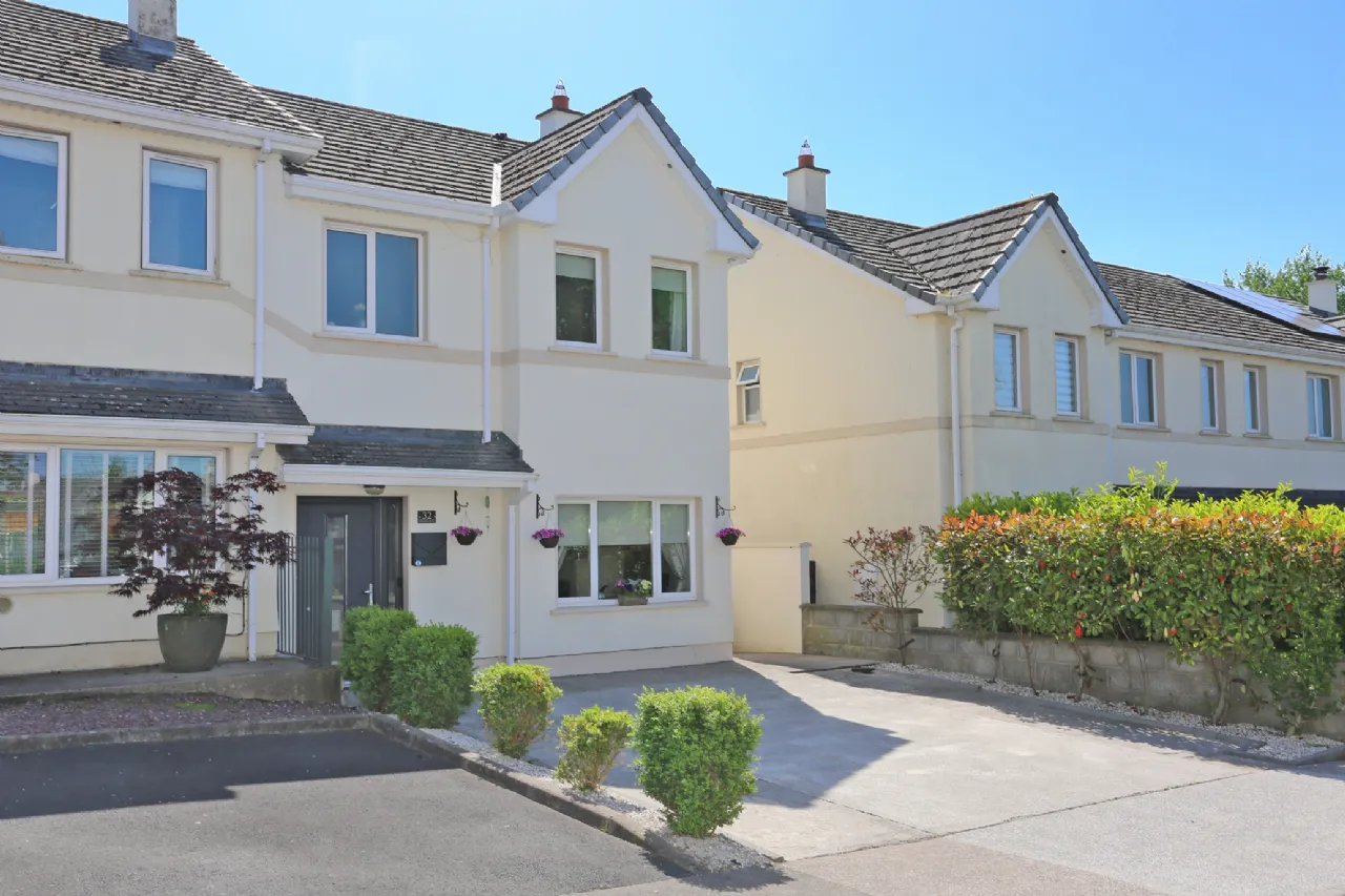 Photo of 32 Castlerock Avenue, Castleconnell, Co. Limerick, V94 Y5FT