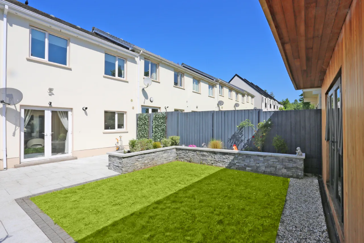 Photo of 32 Castlerock Avenue, Castleconnell, Co. Limerick, V94 Y5FT