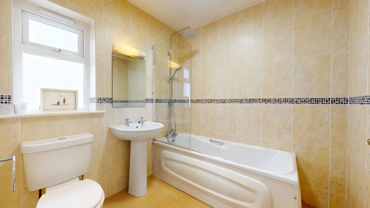 Photo of 17 Lakeview, Castlebar, Co. Mayo, F23 VX09