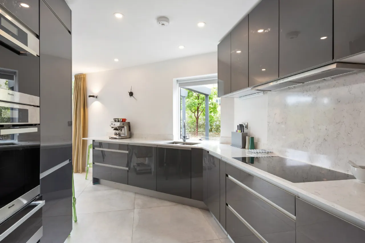 Photo of 4 Zardoz Court, Anglesea Road, Ballsbridge, Dublin 4, D04 P6N2