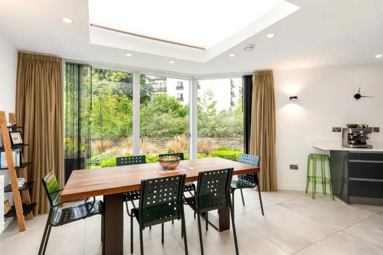 Photo of 4 Zardoz Court, Anglesea Road, Ballsbridge, Dublin 4, D04 P6N2