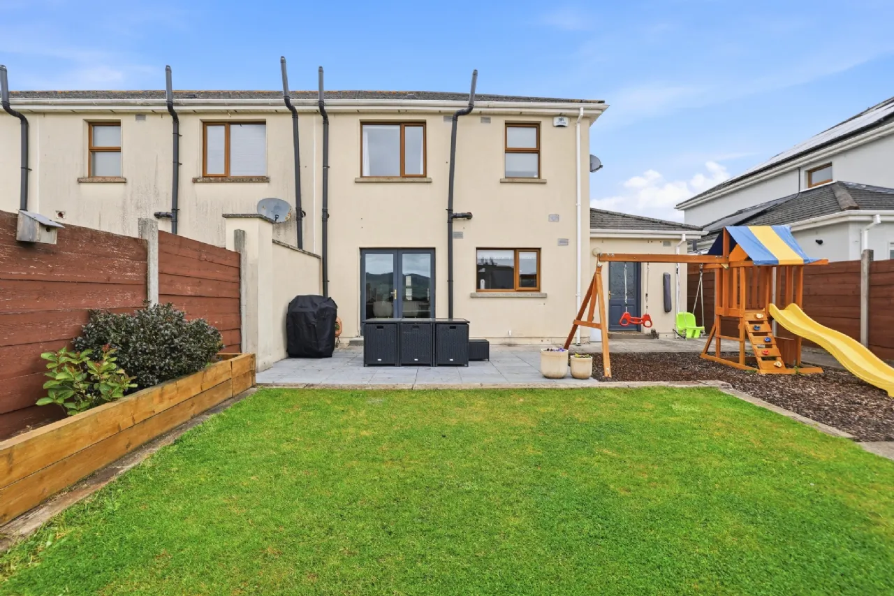 Photo of 4 Beechview, Ard na Sidhe, Cashel Road, Clonmel, E91 W4F3