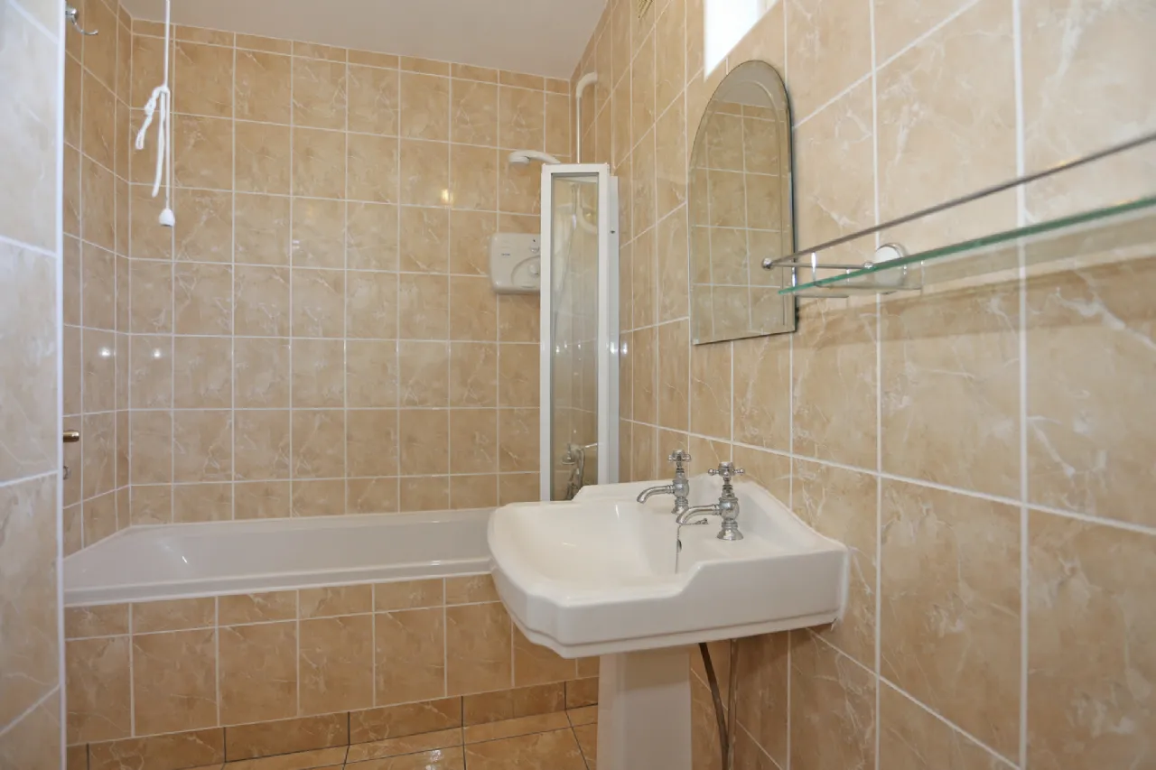 Photo of 2 Castlecourt, Castleconnell, Co Limerick, V94 P2Y9