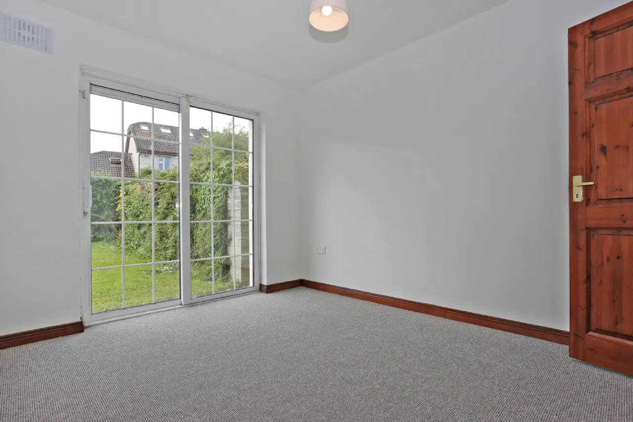 Photo of 27 Clover Hill, Dooradoyle, Limerick, V94RPF9