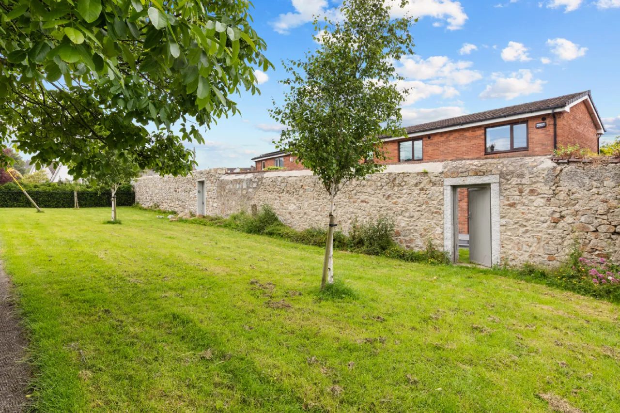 Photo of 14 Fairlawns, Saval Park Road, Dalkey, Co. Dublin, A96 DY90