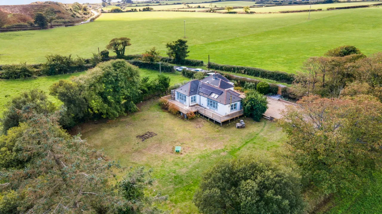 Photo of Sallymount Cottage, Sallymount, Brittas Bay, Co Wicklow, A67V972