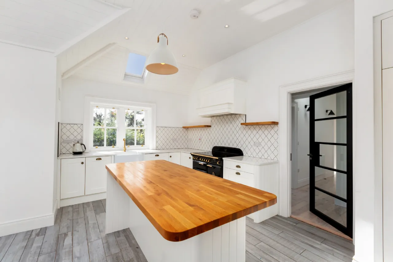 Photo of Sallymount Cottage, Sallymount, Brittas Bay, Co Wicklow, A67V972