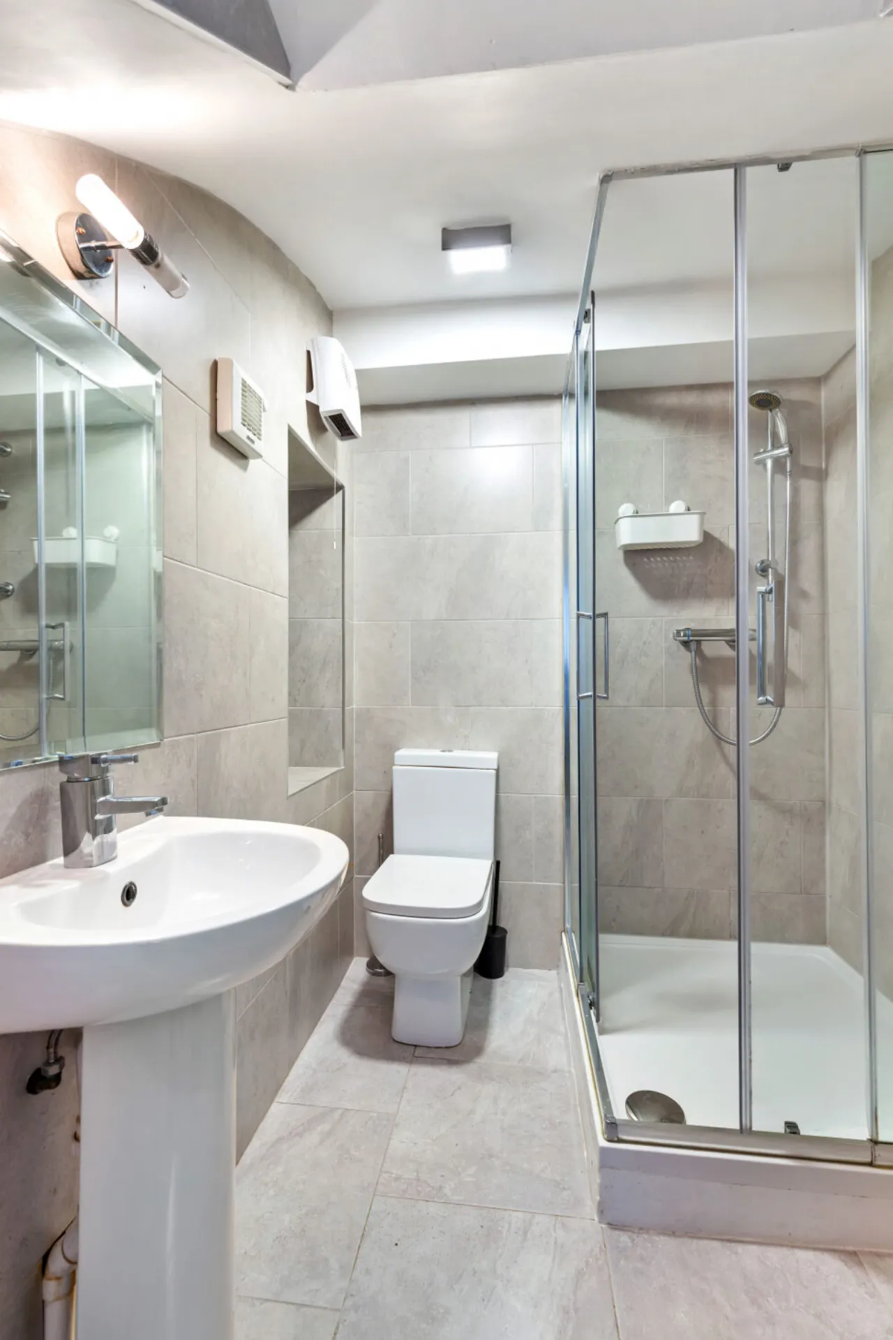 Photo of 16 Roebuck Hall, The Palms, Ardilea, Clonskeagh Dublin 14, D14 YD57