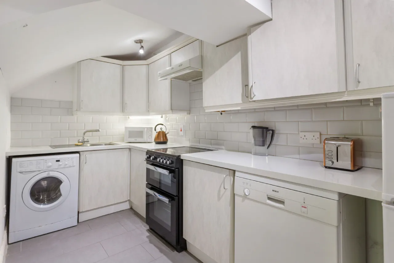 Photo of 16 Roebuck Hall, The Palms, Ardilea, Clonskeagh Dublin 14, D14 YD57