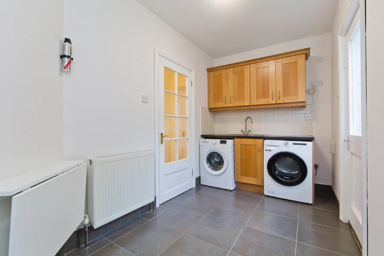 Photo of 21 Hillside Park, Rathfarnham, Dublin 16, D16 T9X5