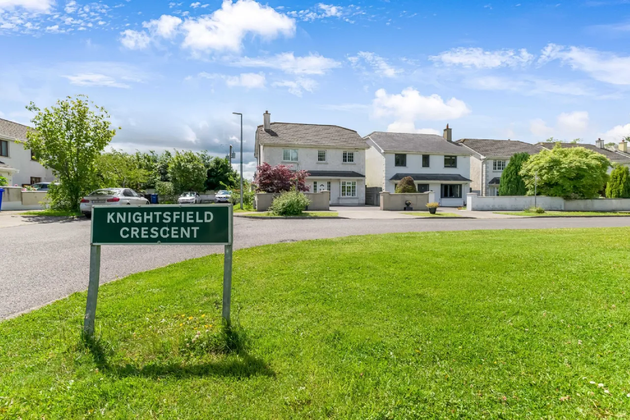 Photo of 1 Knightsfield Crescent, Dunsany, Co. Meath, C15 H7T8