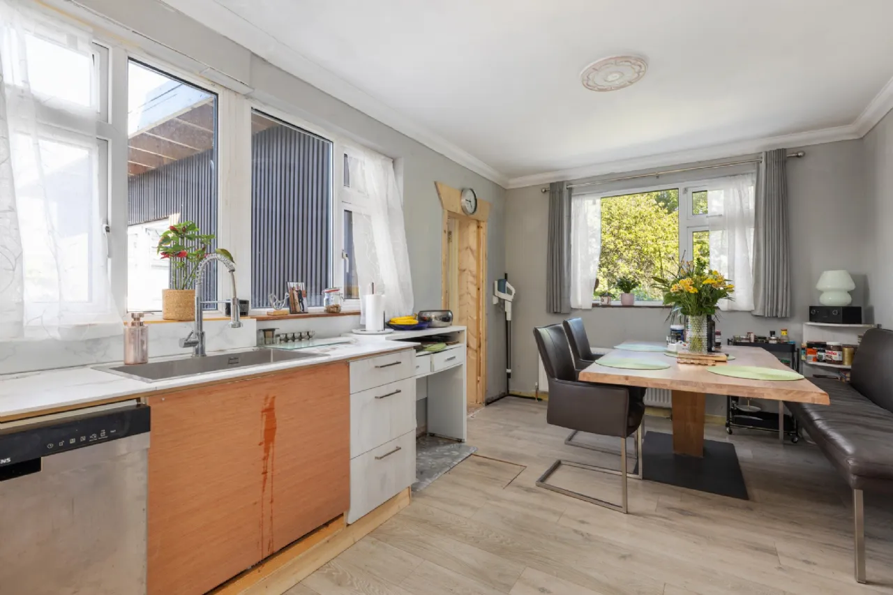 Photo of Nirvana, Crutchley Lane, Main Street, Bray, Co. Wicklow, A98 N7D9