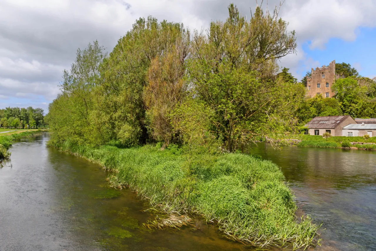 Photo of Ardfinnan Castle, Ardfinnan, County Tipperary, E91 A398